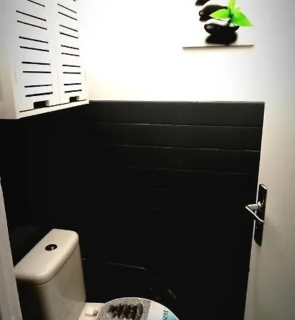 Le Montchalusset Apartment *